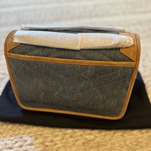 Yves Saint Laurent Niki Bag. - Picture 7 of 9